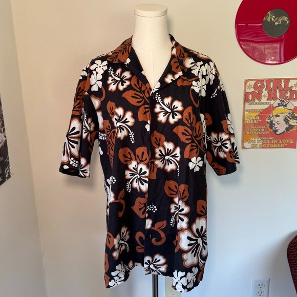 Vintage Other - Vintage Hawaiian Original Black, Orange, and White Floral Buttoned Shirt
